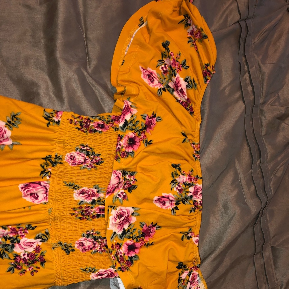 Jumper Off the shoulder crop top